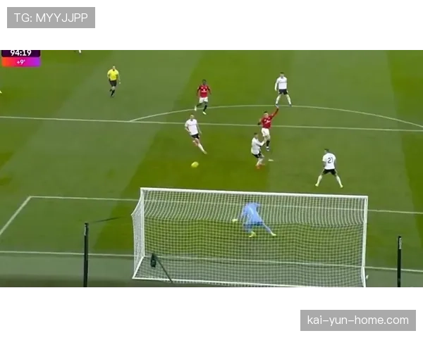 曼联多打一人反遭纽卡绝杀,卡里克执教首败终结十一轮不败纪录 曼联多打一人反遭纽卡绝杀,卡里克执教首败终结十一轮不败纪录