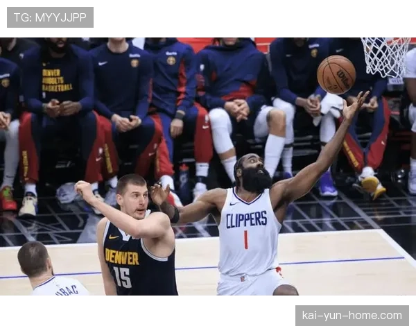 快船加时险胜独行侠 重返西部第八附加赛区域