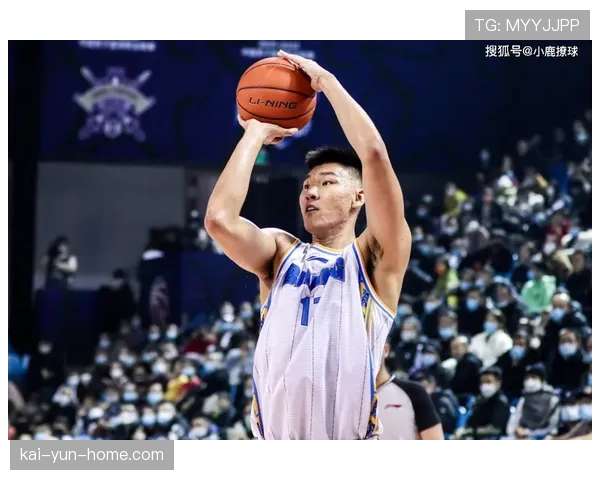 马温8分6篮板协防护筐，南京内线防守在关键回合中的轮换策略